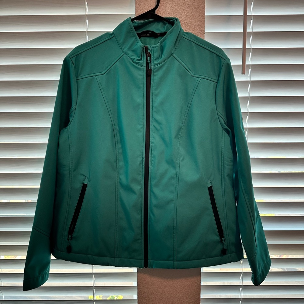 Teal Zip-Up Windbreaker! 🩵💚